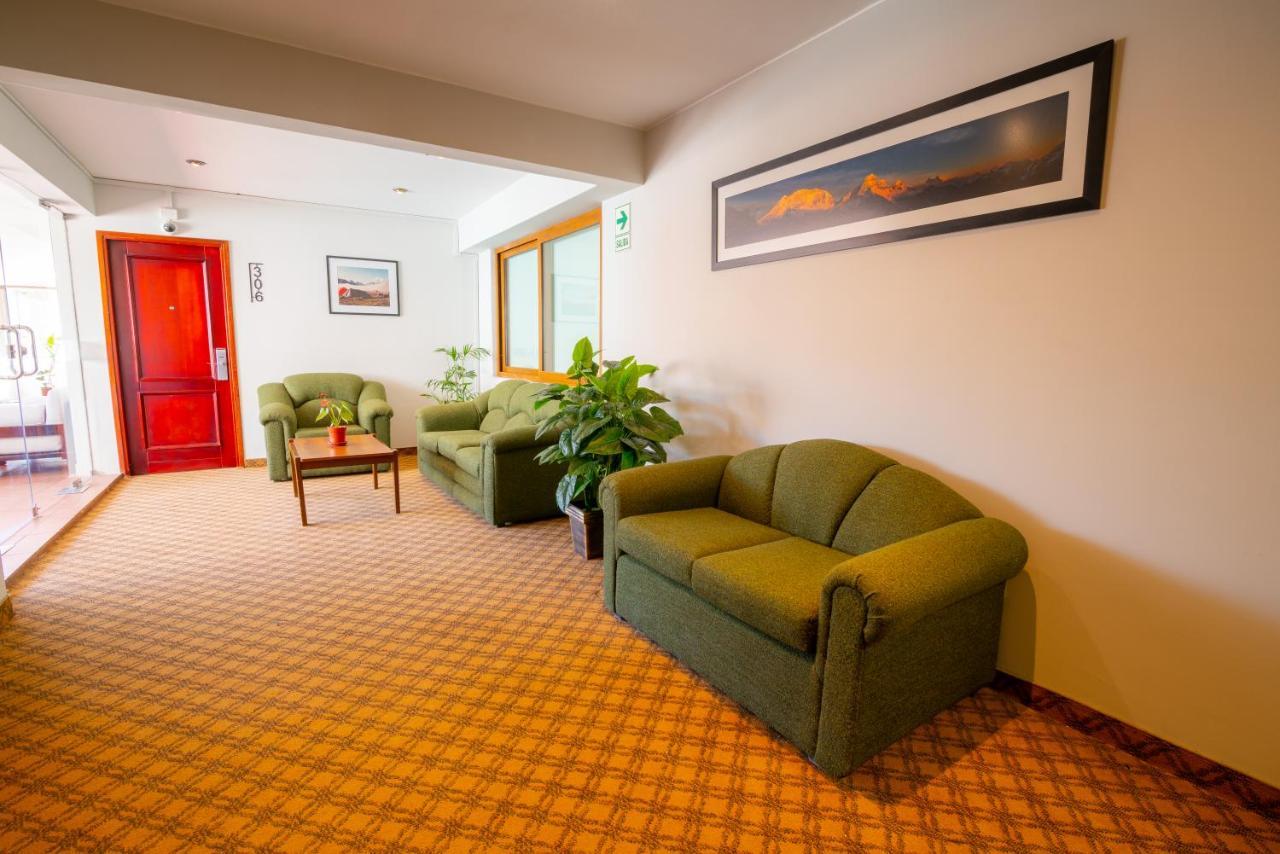 El Tumi Hotel Huaraz  Exteriör bild